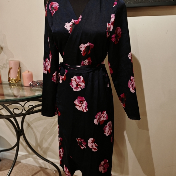 JOIE Floral Print Wrap Dress MILTONA In Midnight - Picture 5 of 17